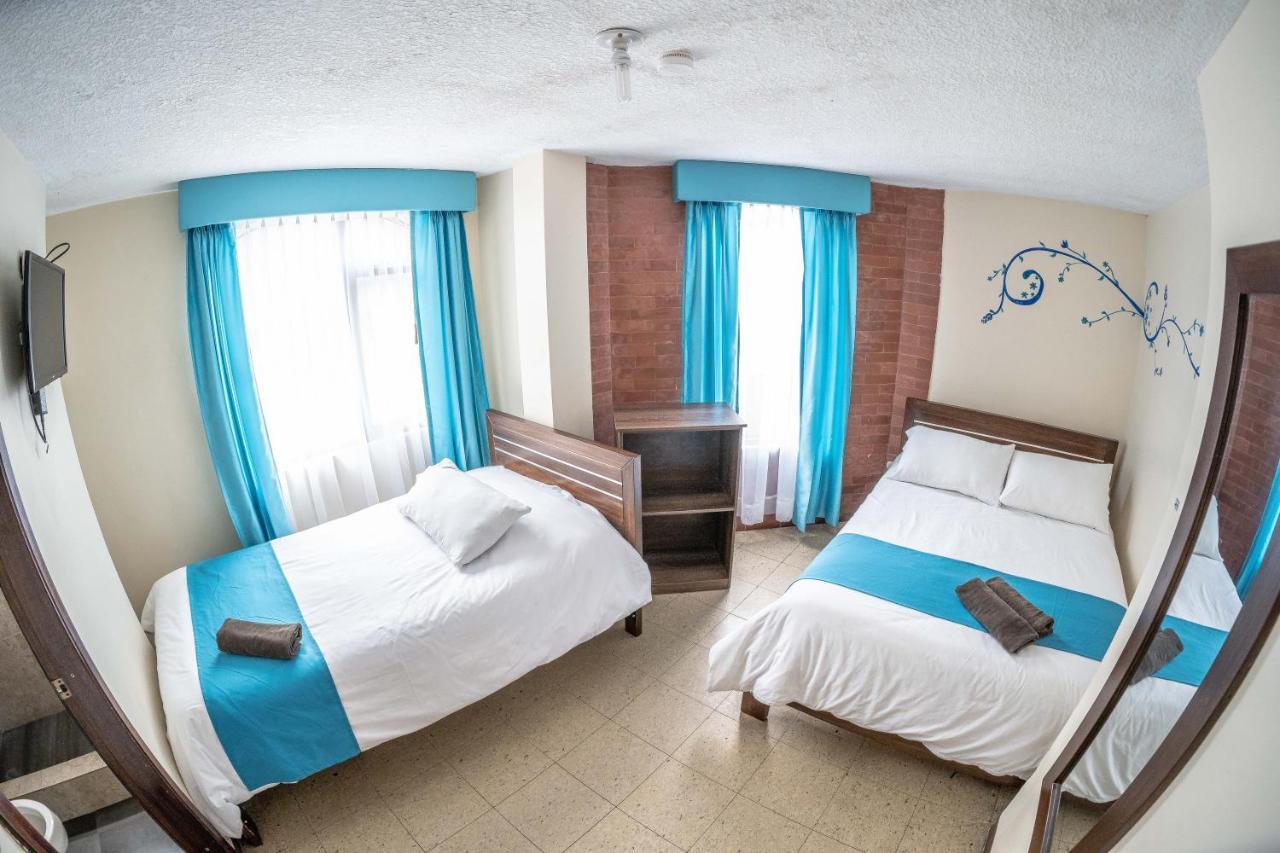 Hotel Tungurahua Baños Extérieur photo