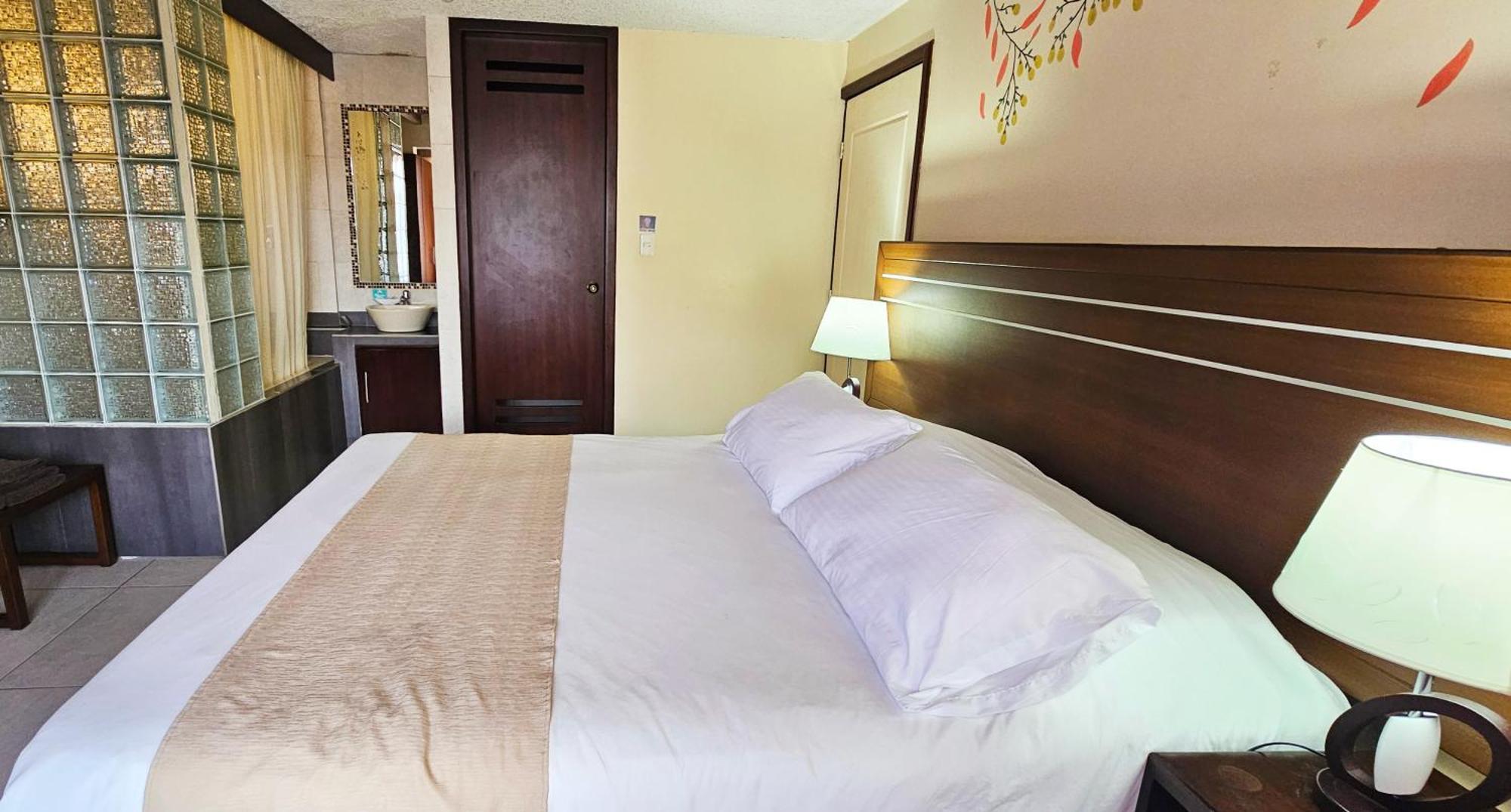 Hotel Tungurahua Baños Extérieur photo